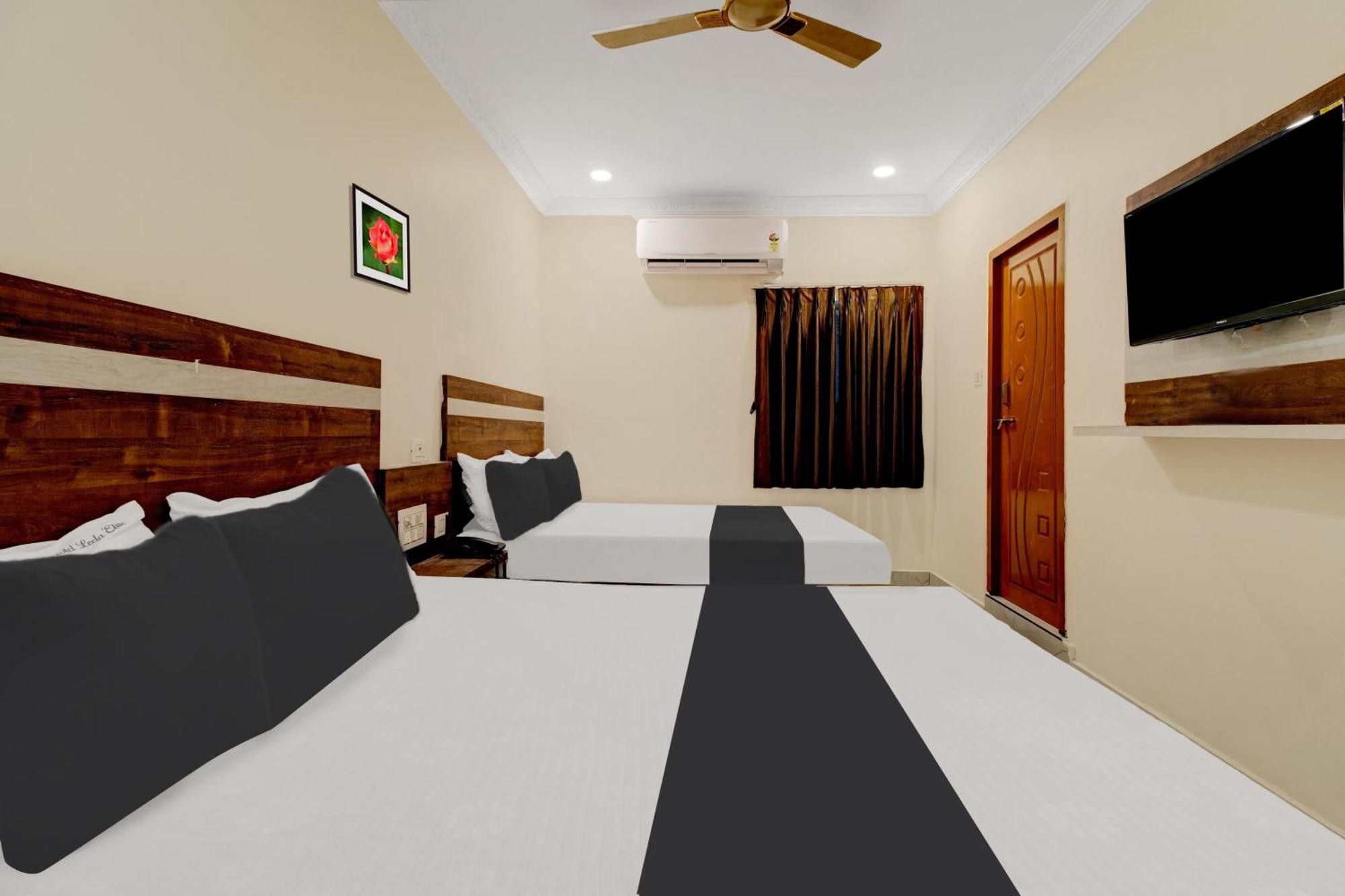 Hotel O Leela Elite Vijayawada Bagian luar foto